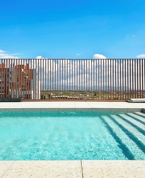 loop homes tower burjassot hotel