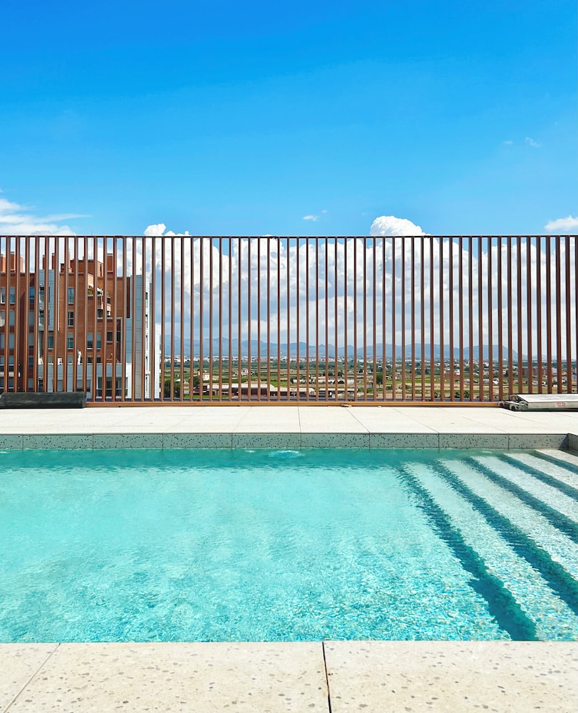 loop homes tower burjassot hotel