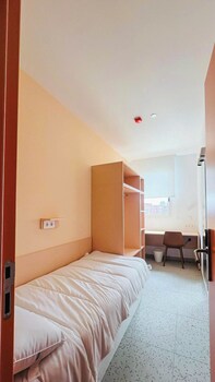 loop homes tower burjassot hotel