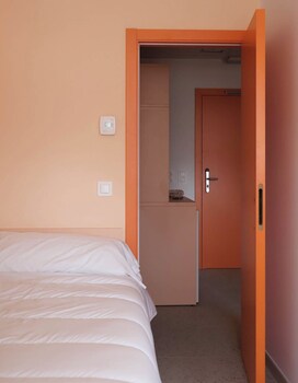 loop homes tower burjassot hotel