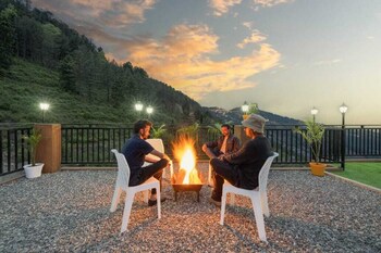 the charvi retreat by exotic stays