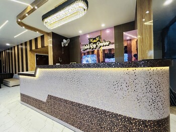 Hotel Raj Darbar,,3 star