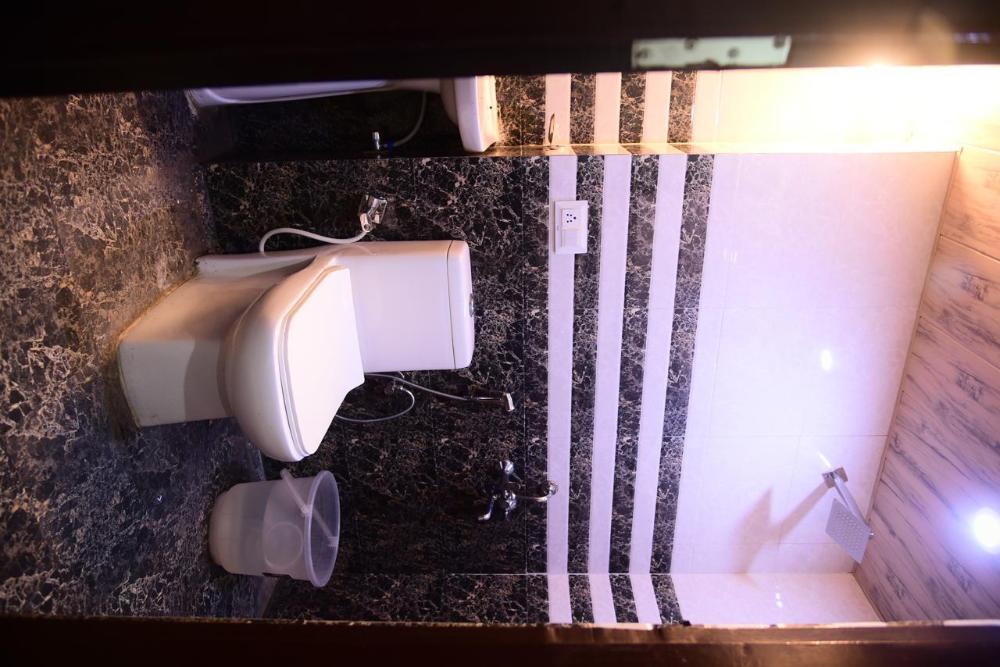 aatithi hotel by grb