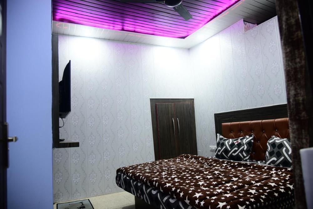 aatithi hotel by grb