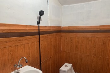 mozza guest house