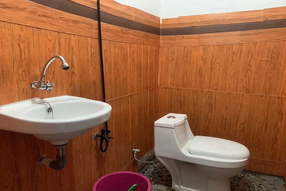 mozza guest house