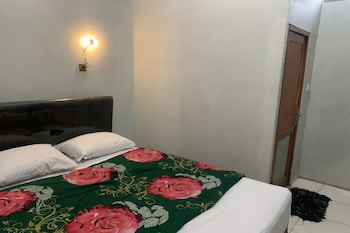 mozza guest house