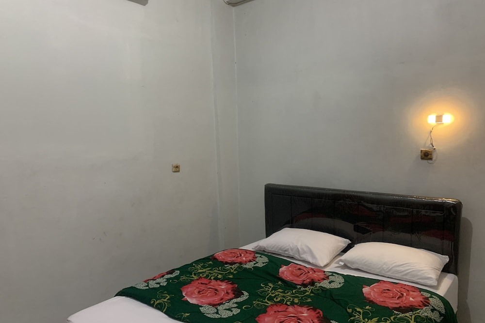 mozza guest house