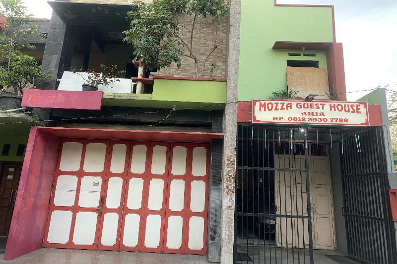 mozza guest house