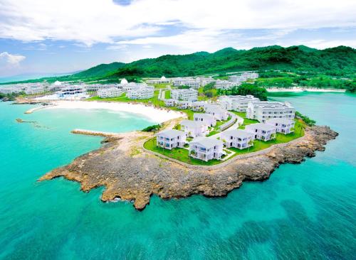 the signature level grand palladium lady hamilton