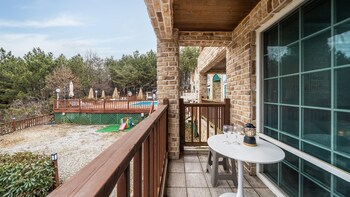 taean atirans beach pension