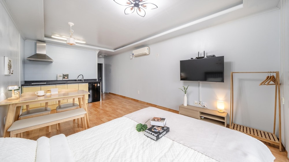 taean atirans beach pension
