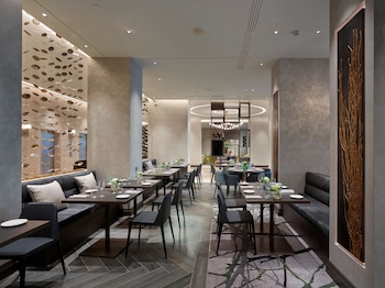 hilton milan