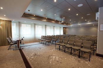 hilton milan