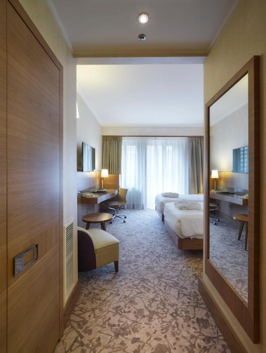 hilton milan