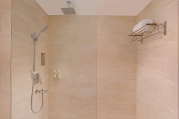 tigerland safari a lemon tree resort