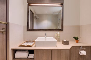 tigerland safari a lemon tree resort