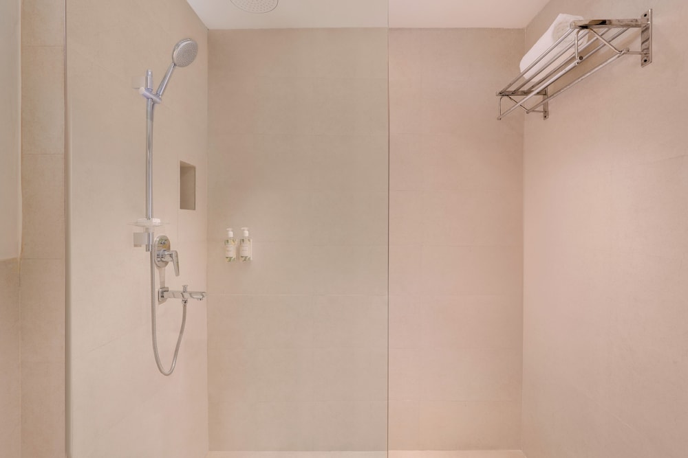 tigerland safari a lemon tree resort