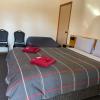 true blue motor inn