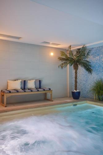 les jardins de mademoiselle hotel and spa