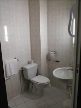 hotel du chemin vert paris