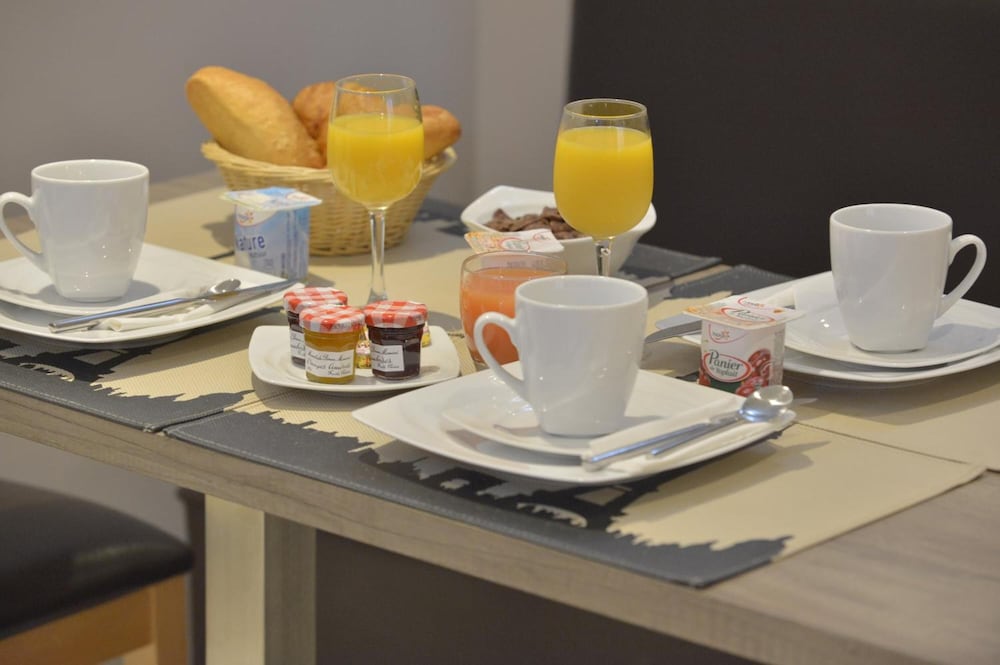 hotel du chemin vert paris