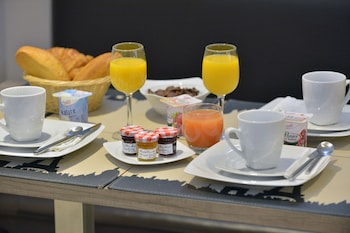 hotel du chemin vert paris