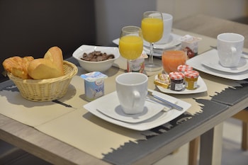 hotel du chemin vert paris