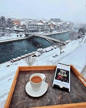 struga riverview hotel