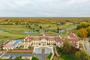 Keswick Hall,Next To A Golf Course,5 star