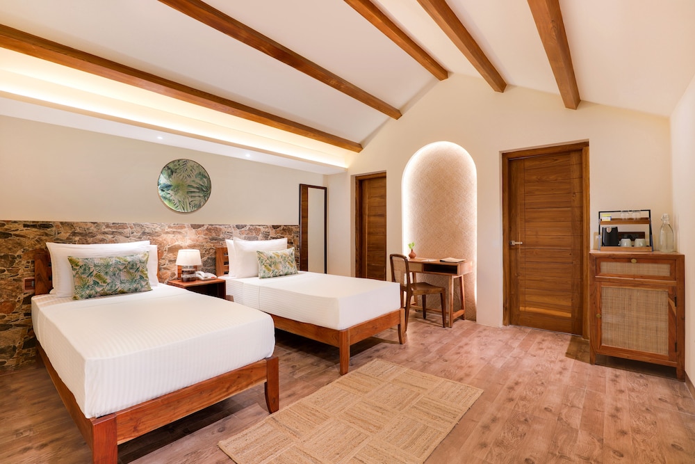 lemon tree wildlife resort kanha