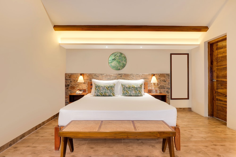 lemon tree wildlife resort kanha