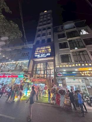 the moon boutique hotel cat ba