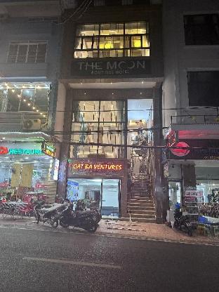 the moon boutique hotel cat ba