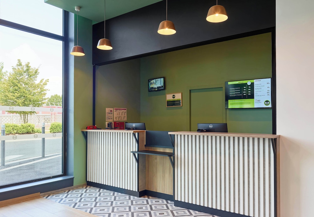 bandb hotel paris clichy sous bois