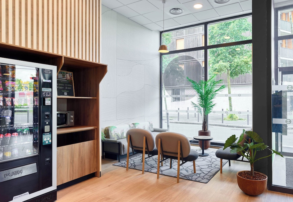 bandb hotel paris clichy sous bois