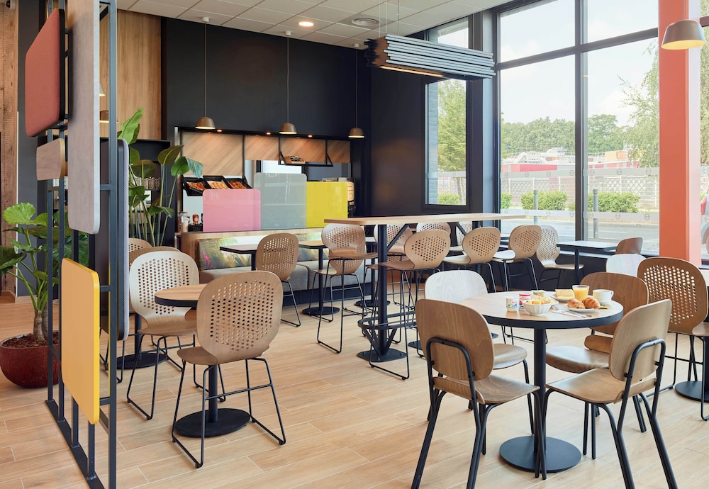 bandb hotel paris clichy sous bois