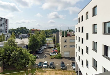bandb hotel paris clichy sous bois
