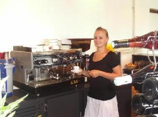 sure hotel by best western porte de dieppe