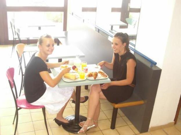 sure hotel by best western porte de dieppe