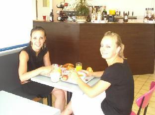 sure hotel by best western porte de dieppe