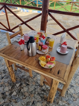 spice sea beach house and restaurant