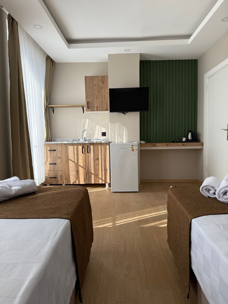 red castle hotel and pub