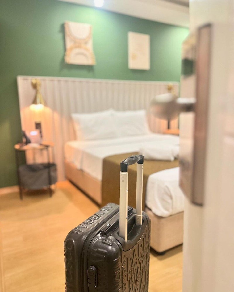 red castle hotel and pub