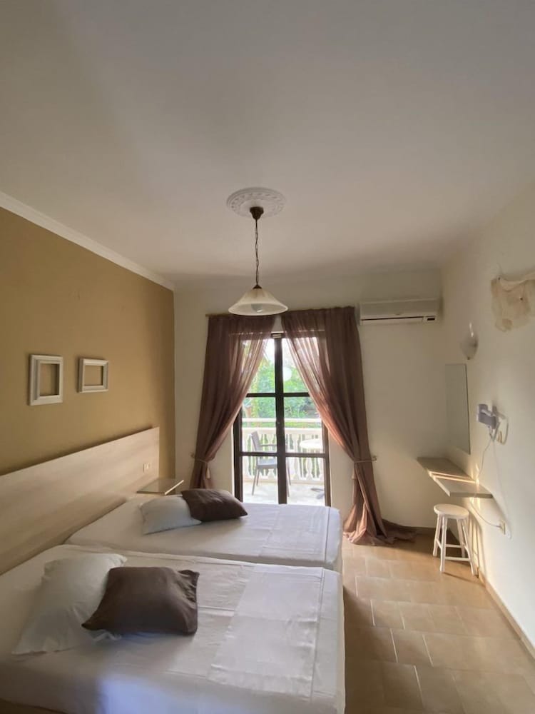 marinos rooms
