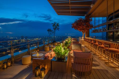 Solaire Resort North,,5 star