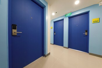 hop inn hotel north edsa quezon city