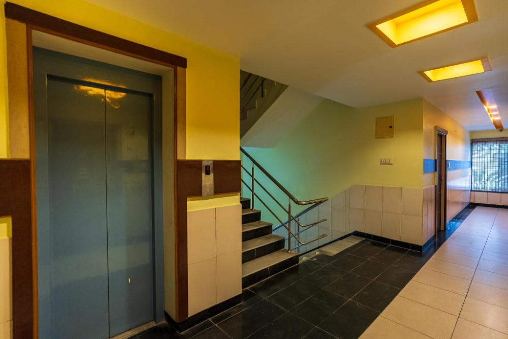 vivelaa hotels and restobar