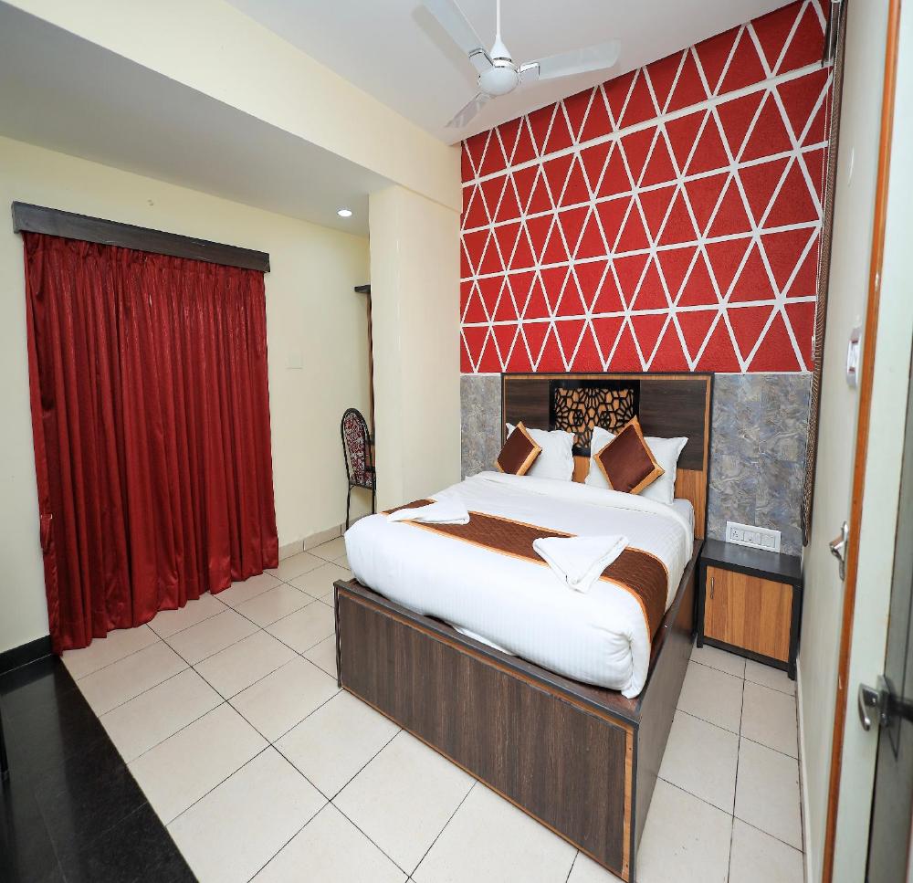 vivelaa hotels and restobar