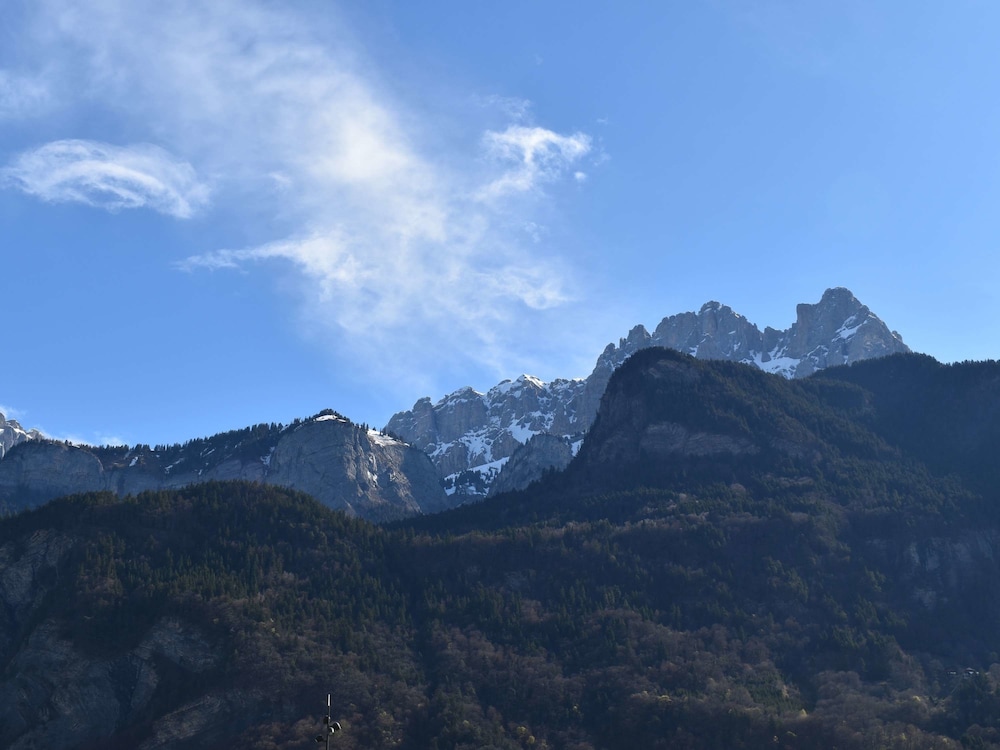 ibis sallanches porte du mont blanc